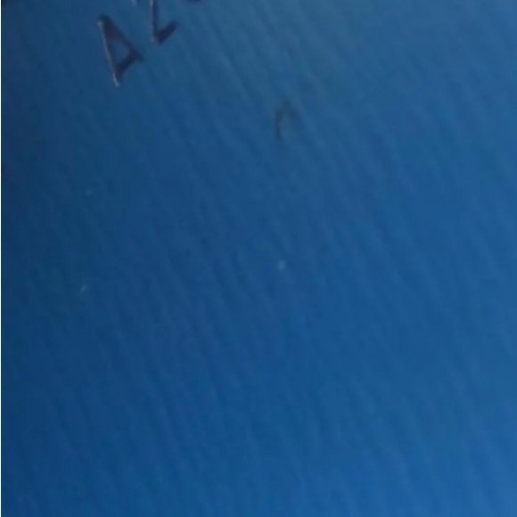 LV Epi Crossbody - Picture 2 of 8